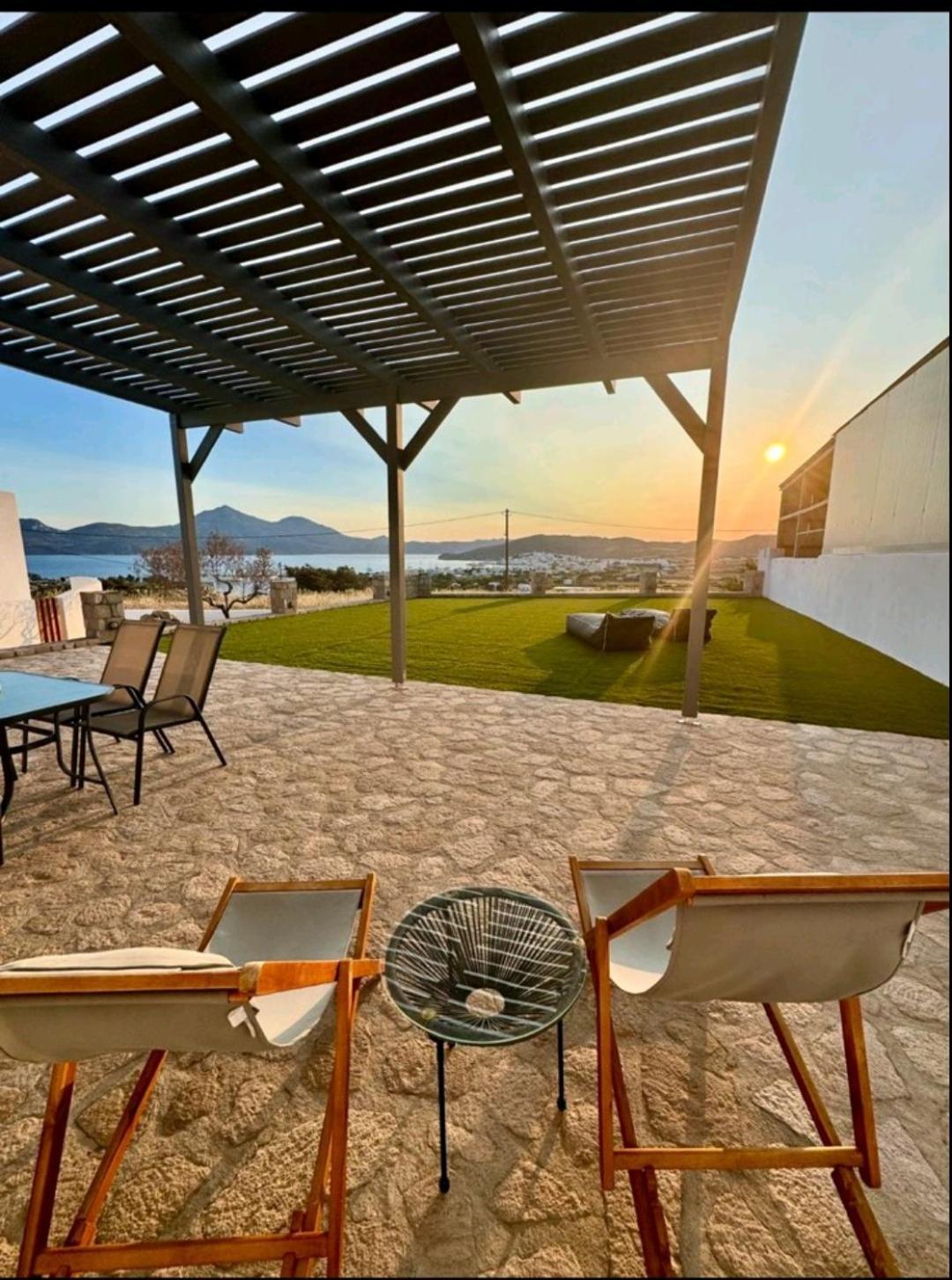 Sea, Sunset & Garden View Parasporos Houses, Milos Appartamento *